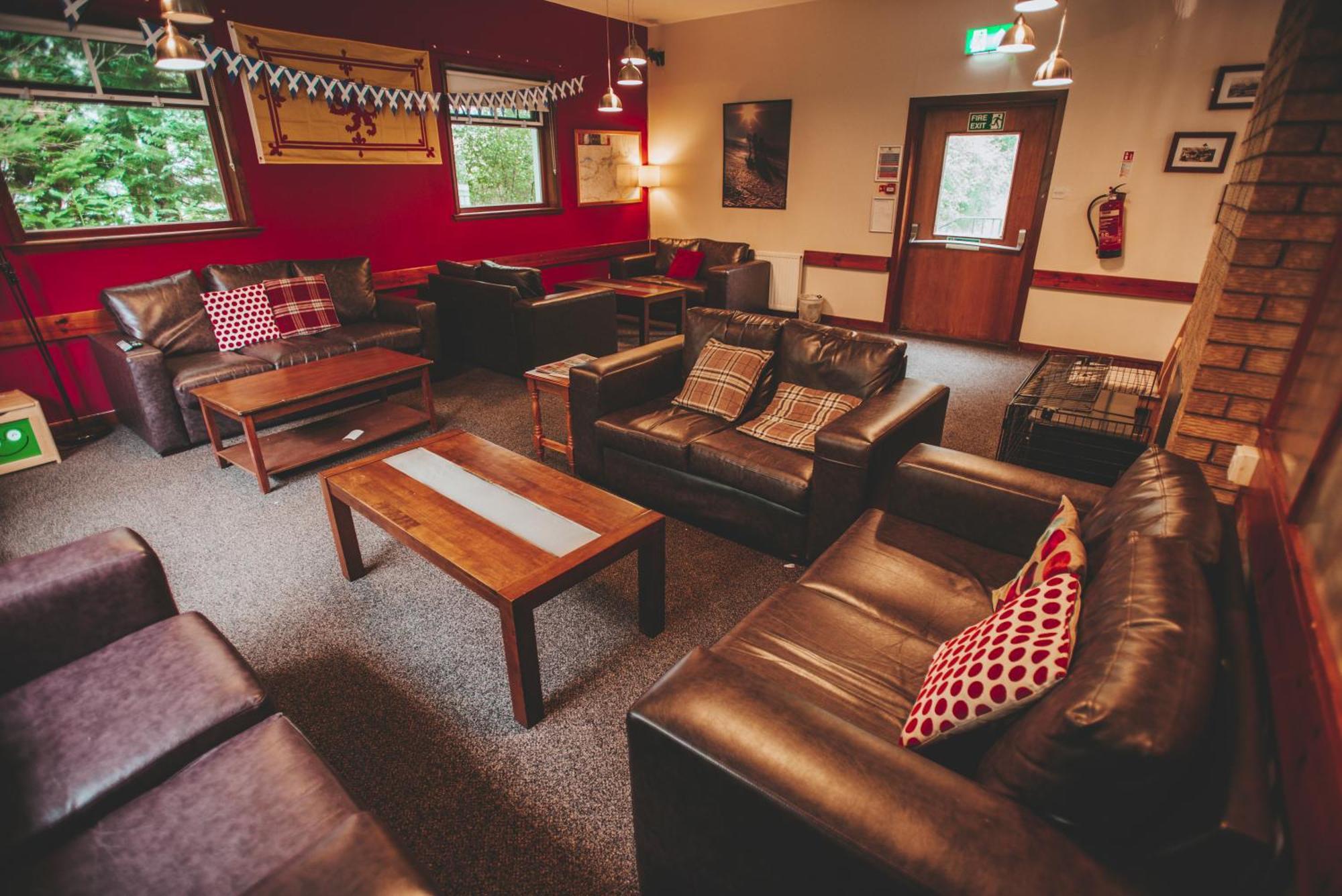 Crianlarich Youth Hostel Экстерьер фото
